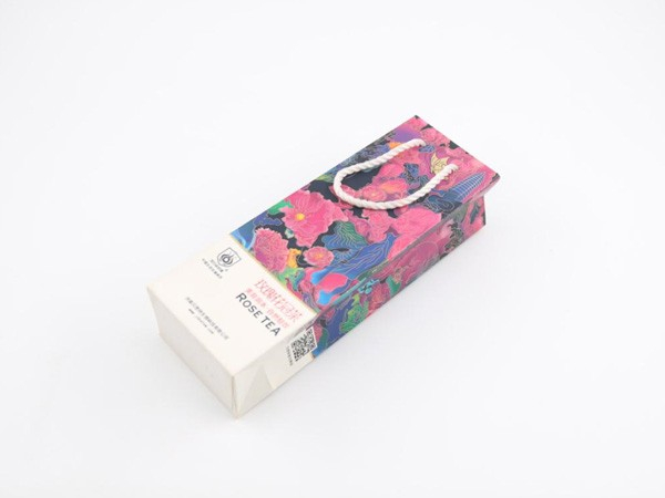 要想包裝禮品盒定做好，創(chuàng)意插畫少不了