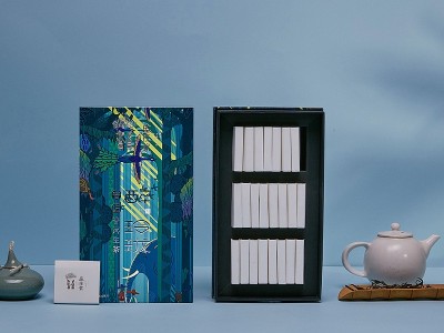 濟(jì)南茶葉禮盒定制廠家是如何搭配內(nèi)托的？